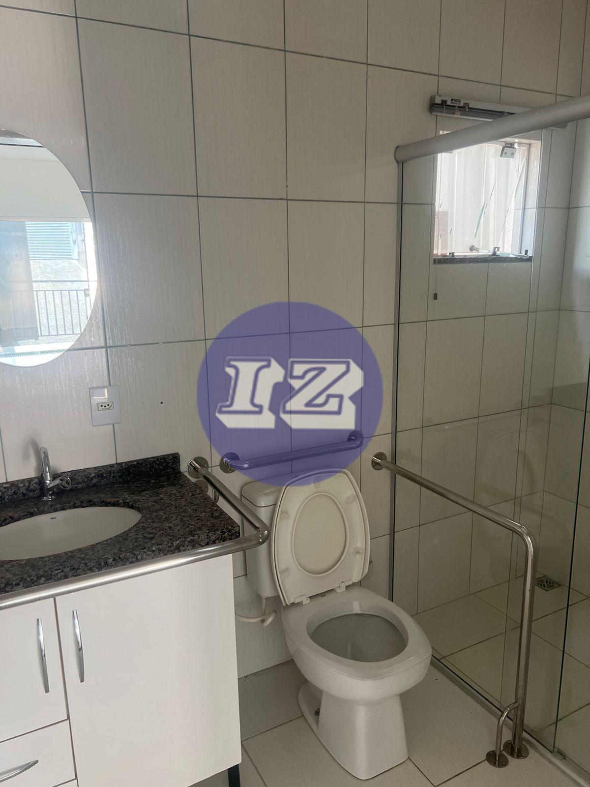SALA COMERCIAL RUA ANTONINA CENTRO
