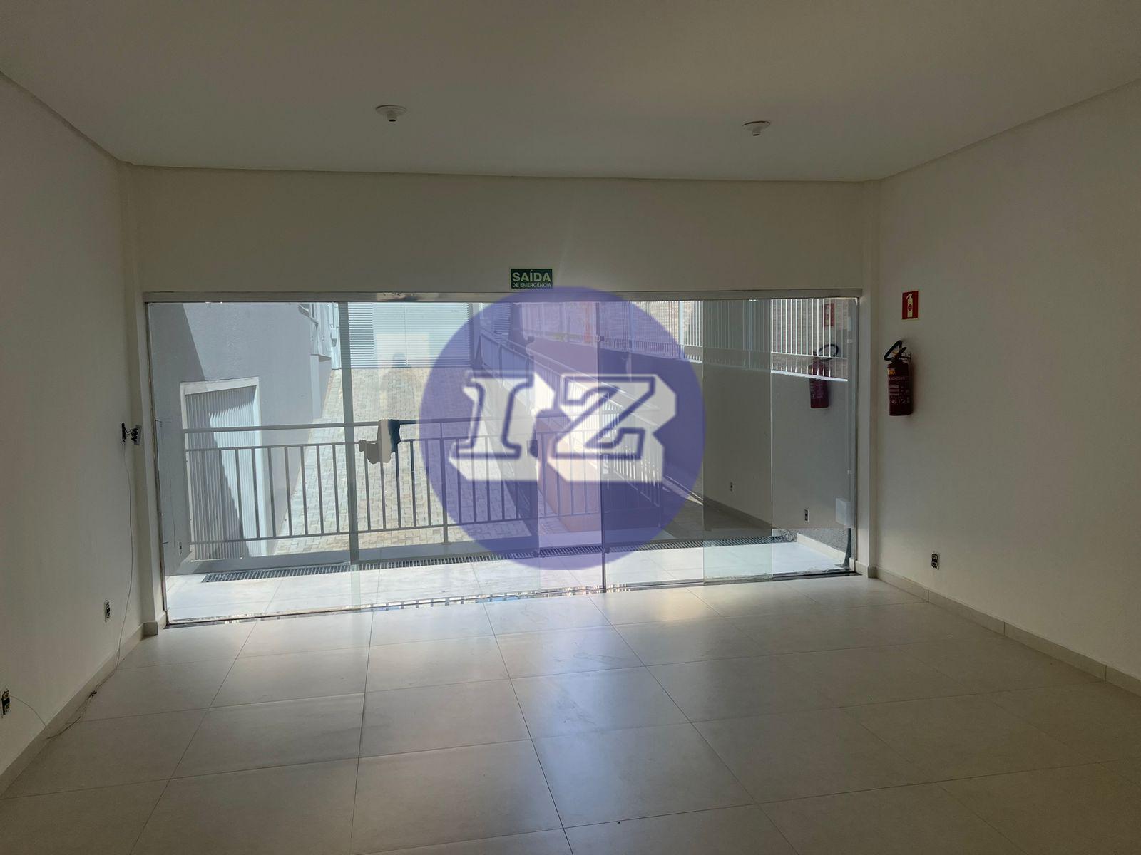 SALA COMERCIAL RUA ANTONINA CENTRO