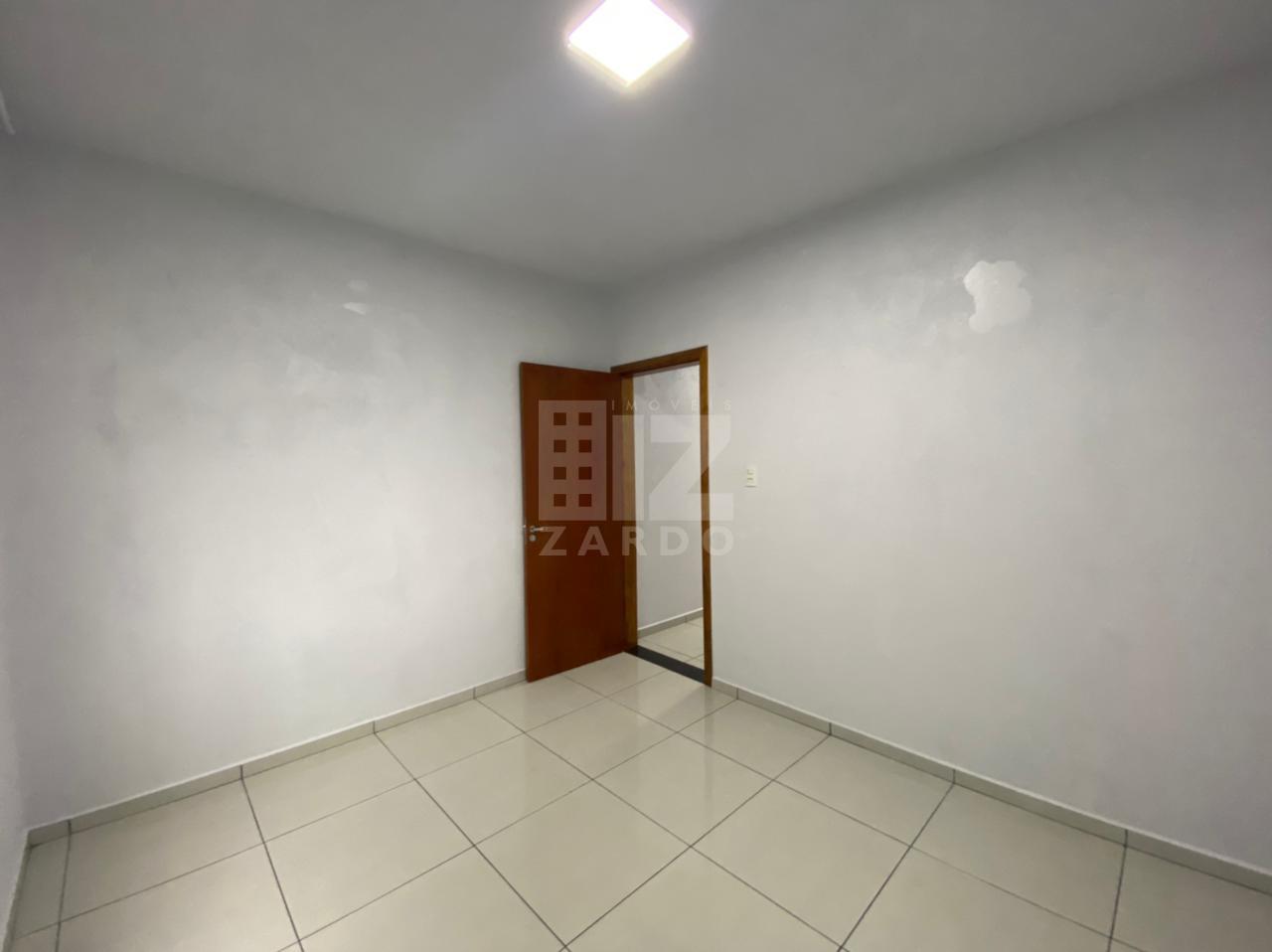 SUBSOLO PARA LOCAÇÃO NO BAIRRO FIGUEROA, COM TRÊS QUARTOS