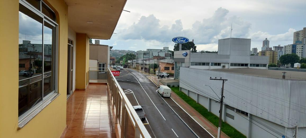 APARTAMENTO N 04 BAIRRO PARAISO COM 04 QUARTOS E VAGA DE GARAGEM