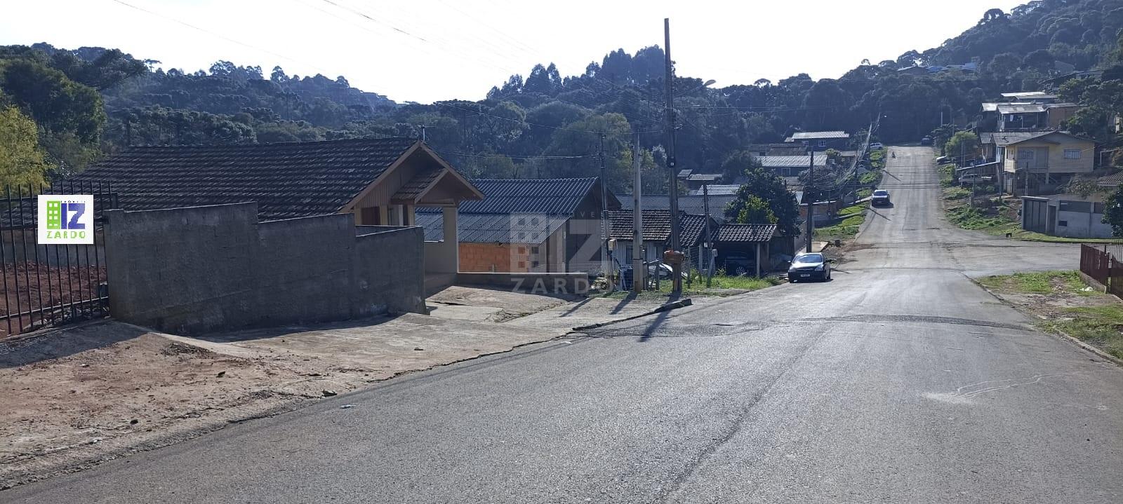 TERRENO PRÓXIMO MERCADO SANTA CLARA.