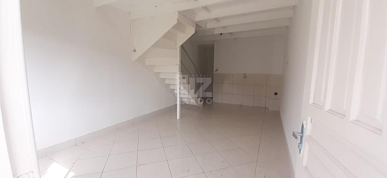 APARTAMENTO B-02, BAIRRO MUNICÍPIOS, CONTENDO 02 QUARTOS.