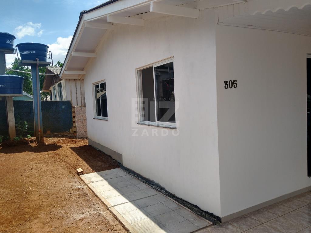 CASA PARA LOCAÇÃO BAIRRO MARTELLO 03 QUARTOS, GARAGEM 02 VEÍCULOS