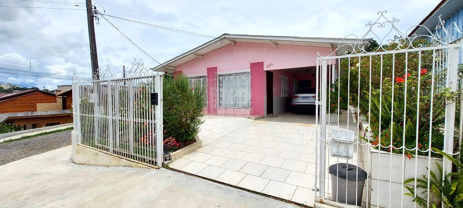CASA FUNDOS PARA LOCAÇÃO, BAIRRO BERGER, COM 02 QUARTOS!!