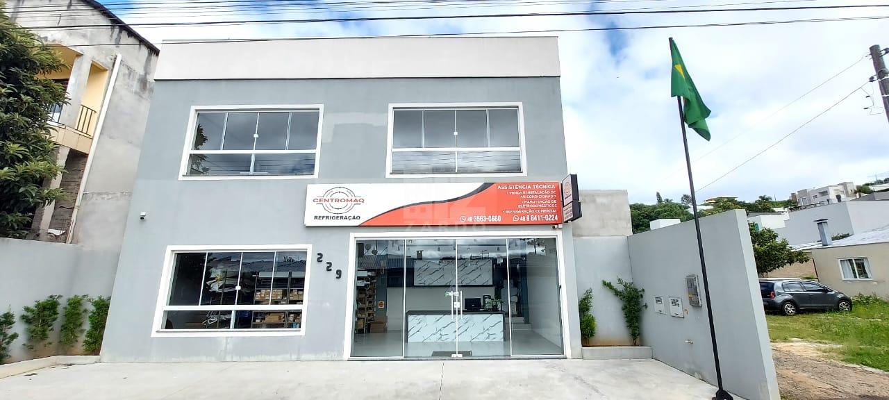 APARTAMENTO PARA LOCAÇÃO, BAIRRO REUNIDAS, CONTENDO 02 QUARTOS.