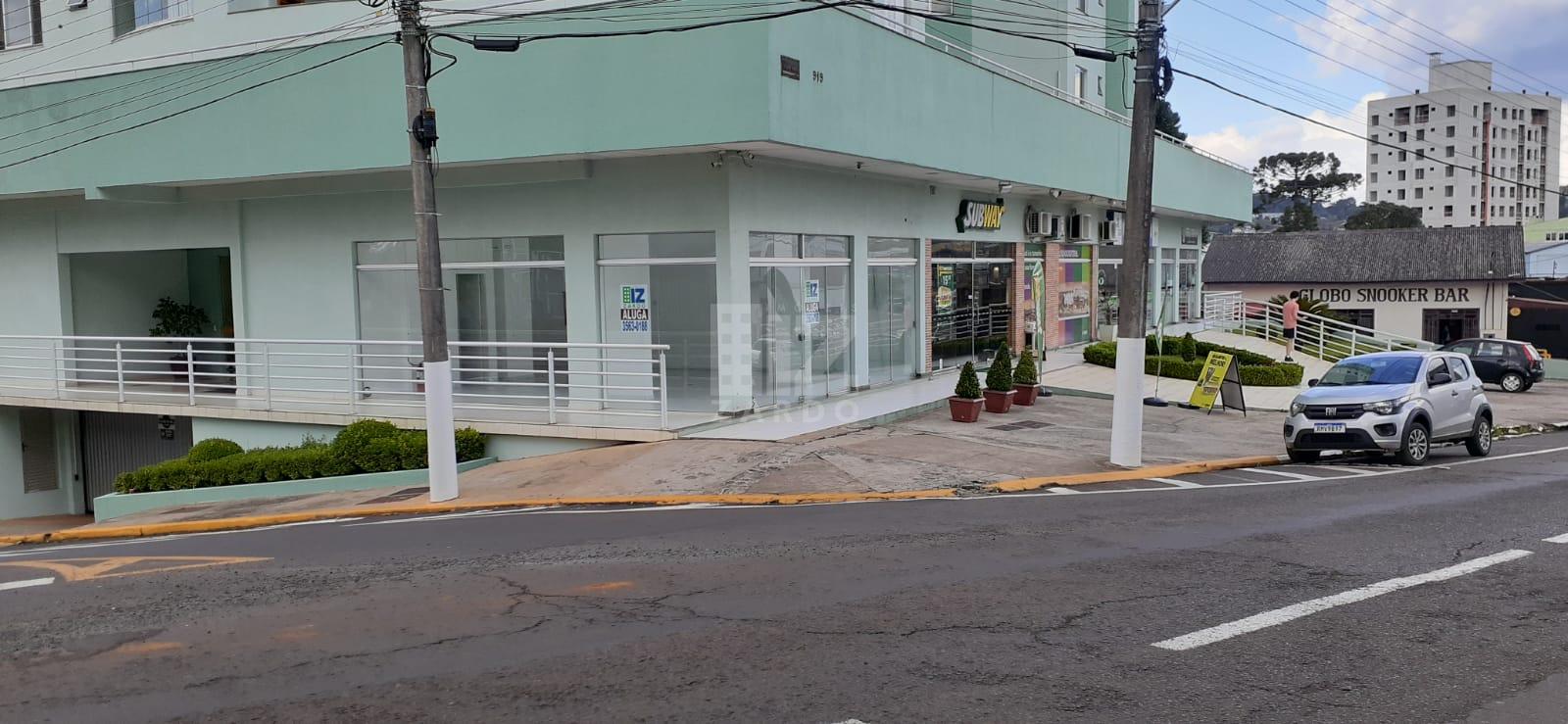 SALA TÉRREA PARA LOCAÇÃO, CONTENDO APROX. 75M  E 01 BANHEIRO, ...