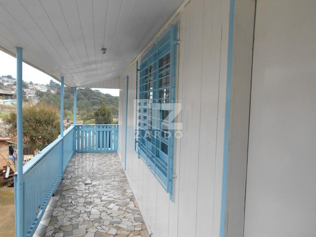 AMPLO TERRENO A VENDA COM CASA DE MADEIRA, BAIRO RANCHO FUNDO.