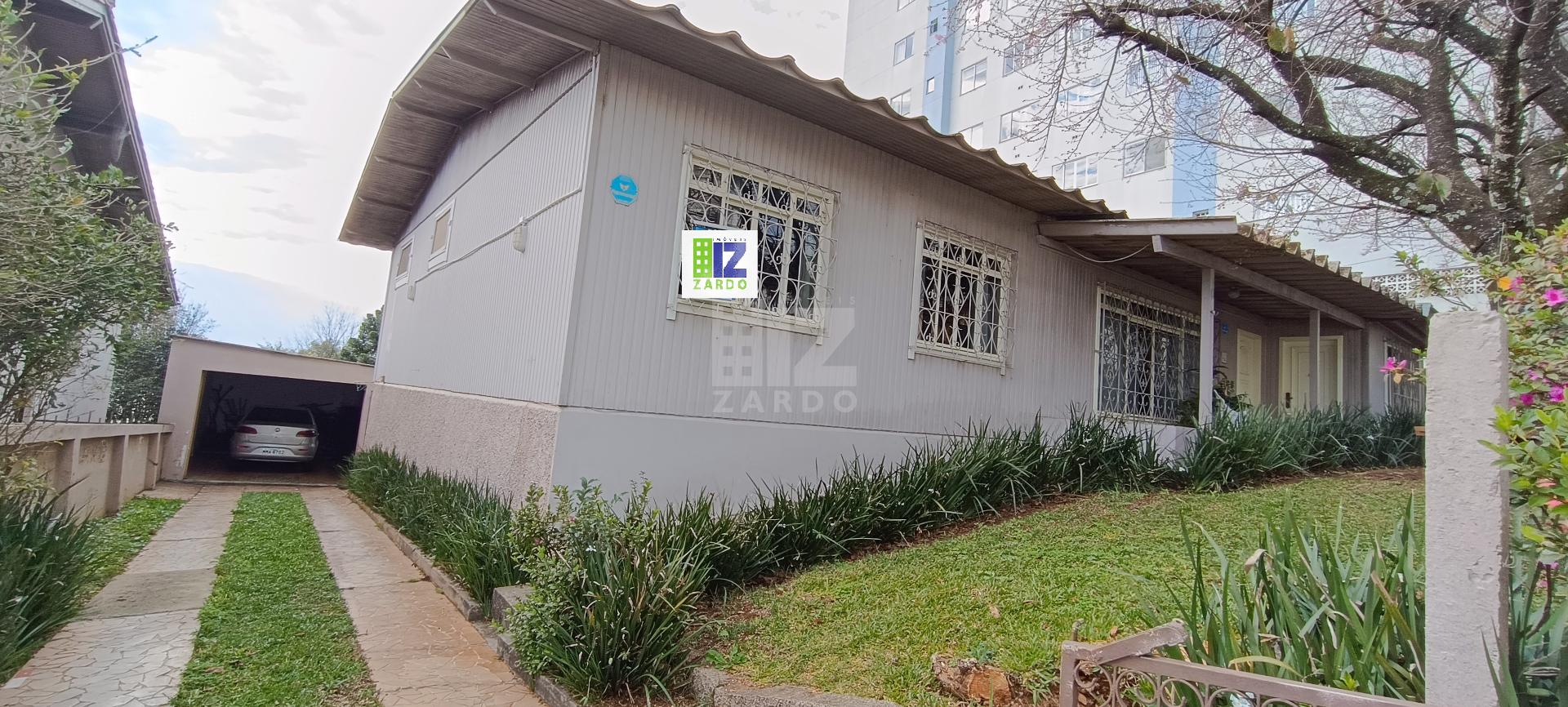 Investimento - Casa à venda em terreno de 482m  - no centro pr...