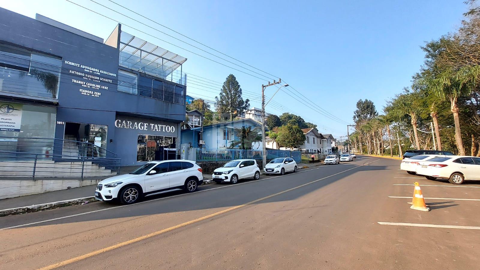 PRÉDIO RESIDENCIAL E COMERCIAL Á VENDA EM EXCELENTE LOCALIZAÇÃ...