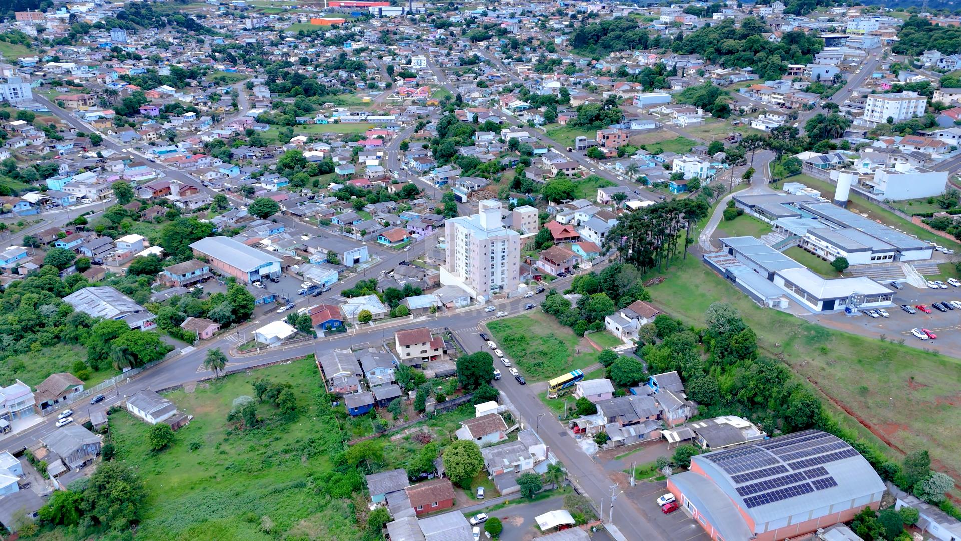 APARTAMENTO DE 03 QUARTOS A VENDA NO BAIRRO BERGER.