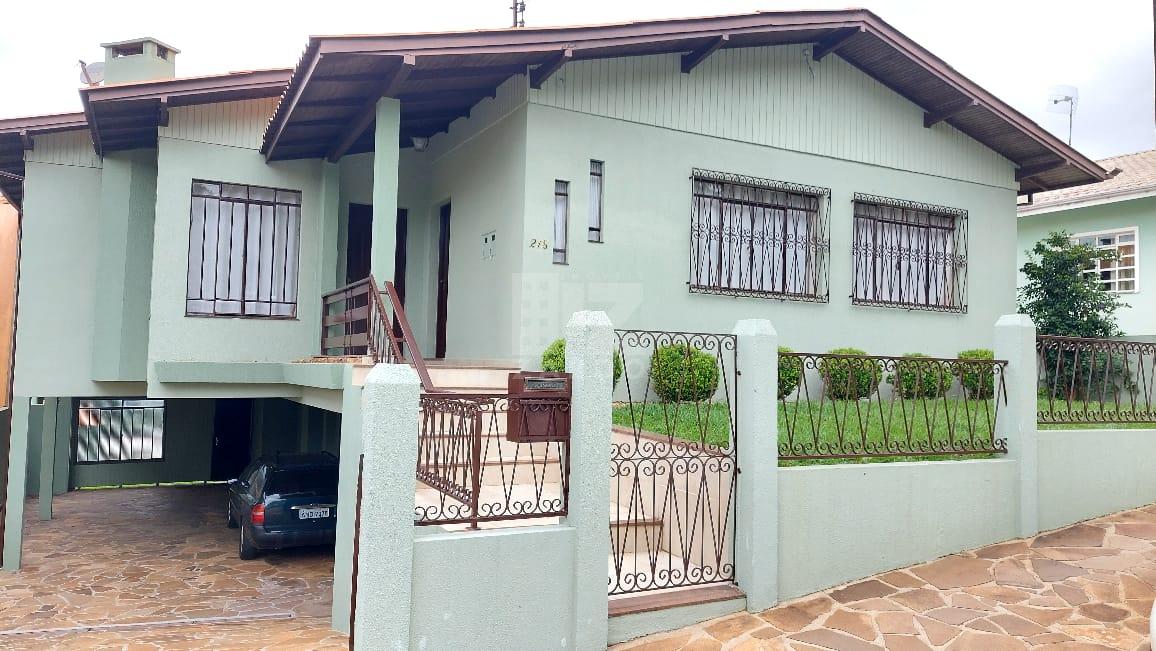 CASA PARA LOCAÇÃO MOBILIADA, PARTE SUPERIOR, CONTENDO 01 SUÍTE...