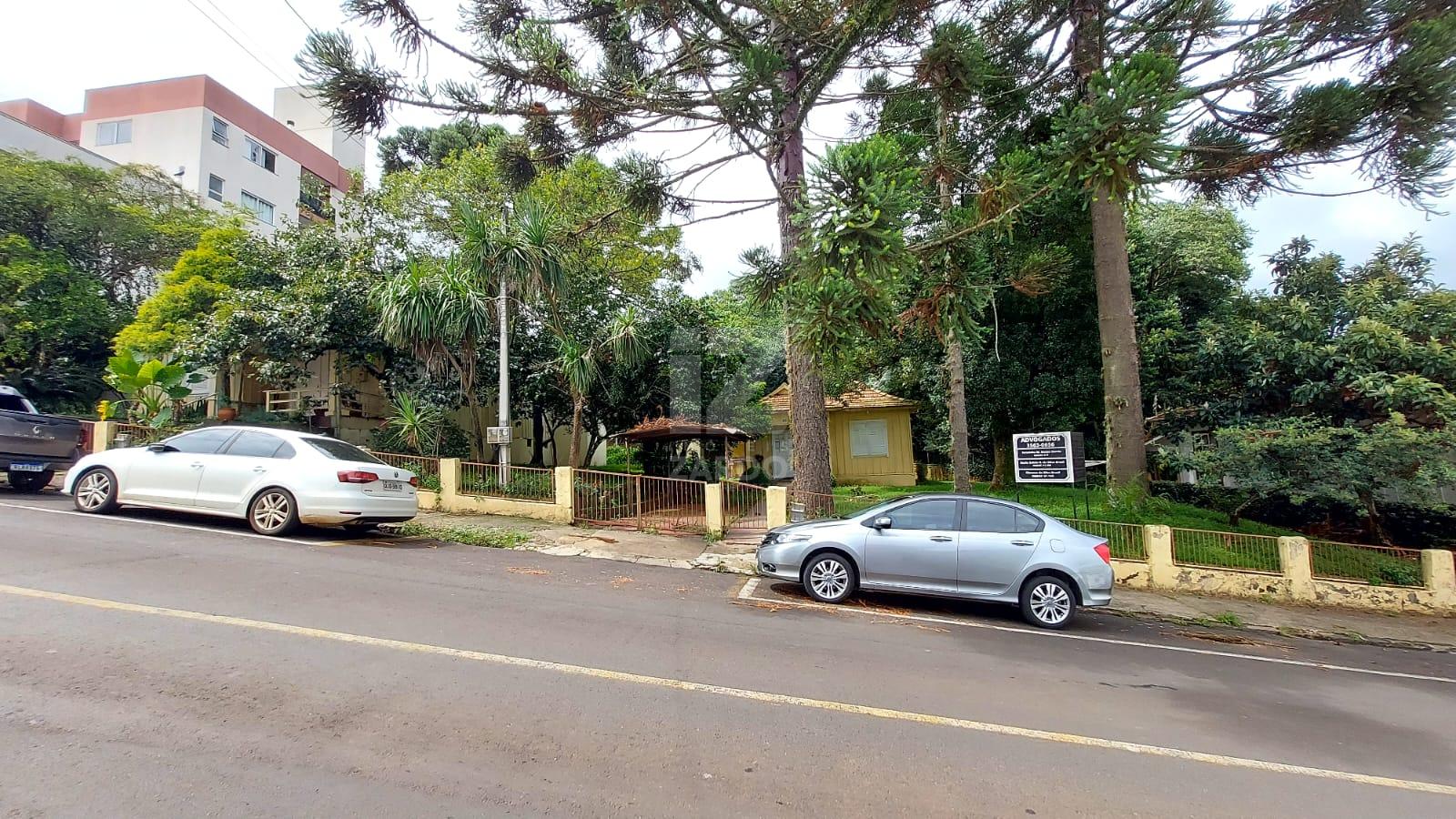 ÓTIMO TERRENO PLANO A VENDA, NO CENTRO DA CIDADE, CACADOR - SC