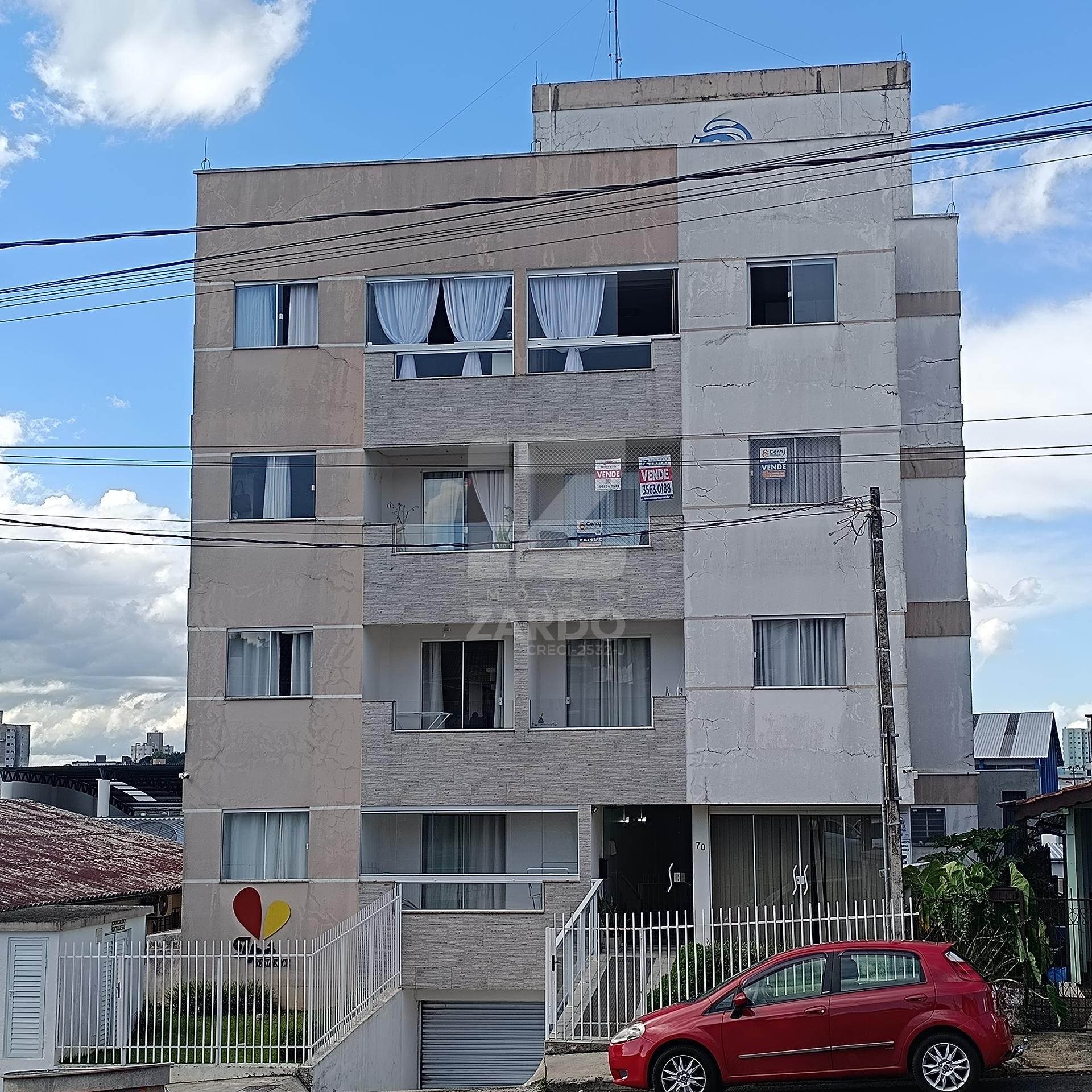 Apartamento semimobiliado - Edifício Ipê Residence - 50 metros...