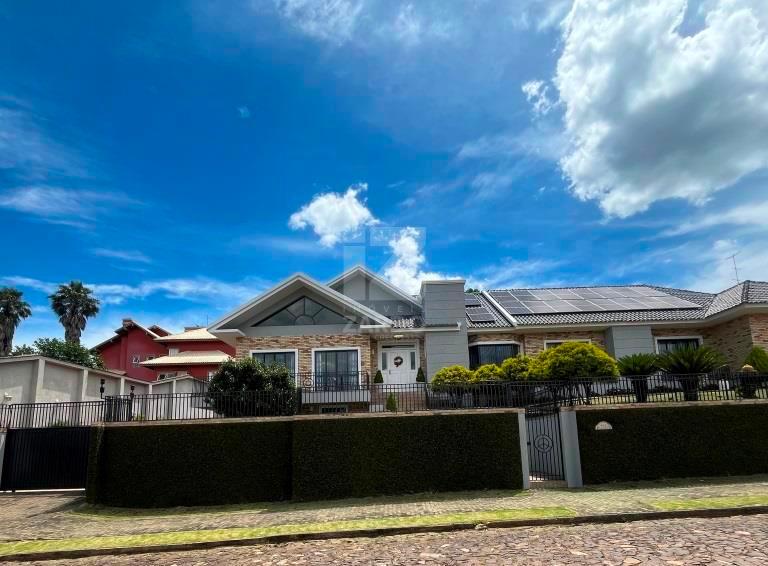 CASA À VENDA ALTO PADRÃO, DER, CACADOR - SC