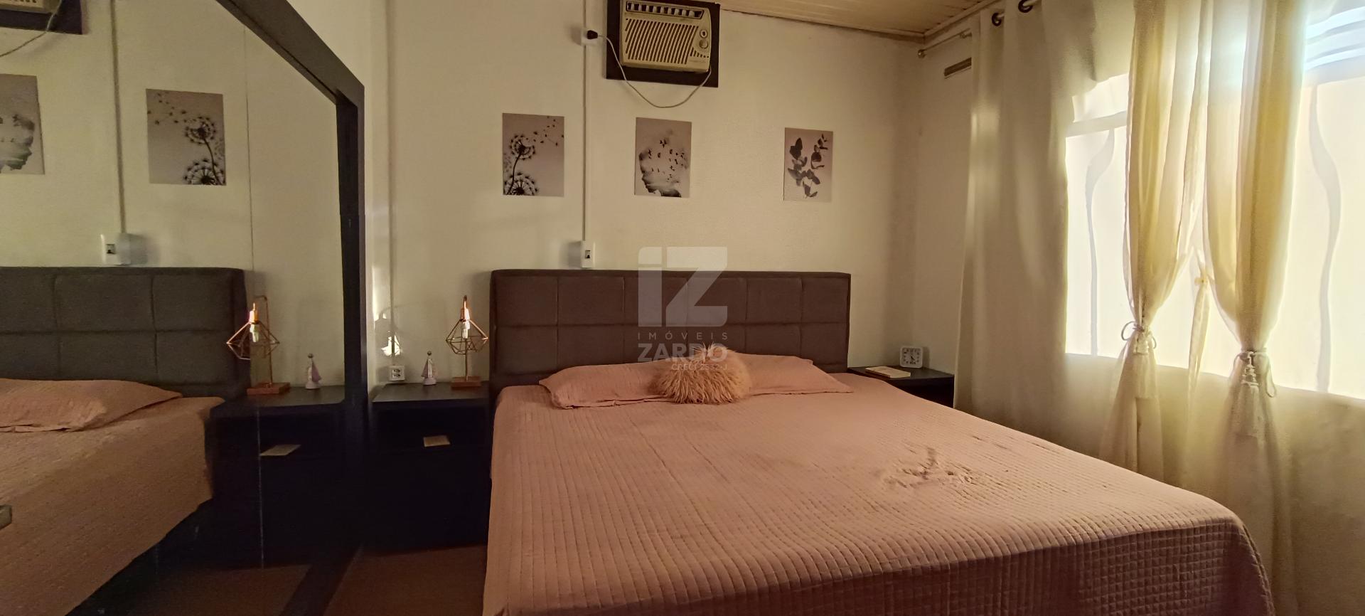 Casa e 02 kitnets à venda no mesmo lote - bairro Gioppo - Caça...