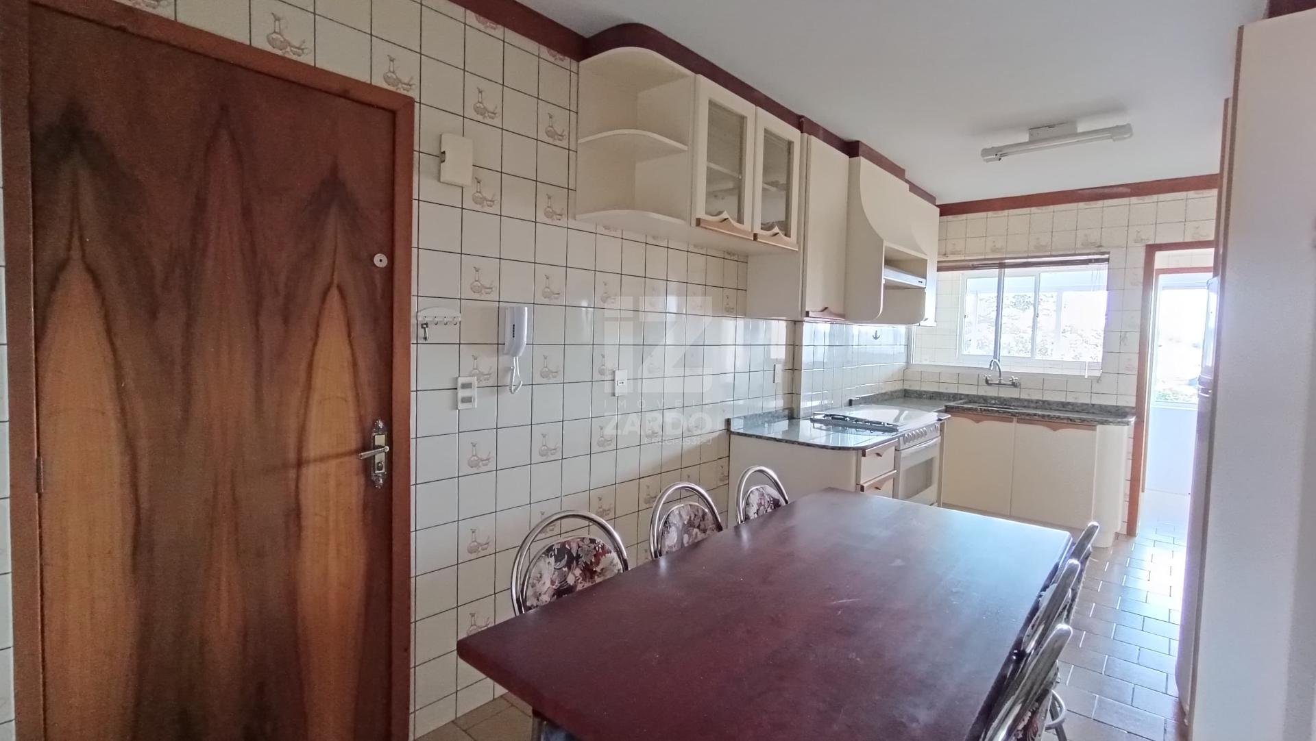 APARTAMENTO MOBILIADO PARA LOCAÇÃO, PRÓXIMO À UNIARP   