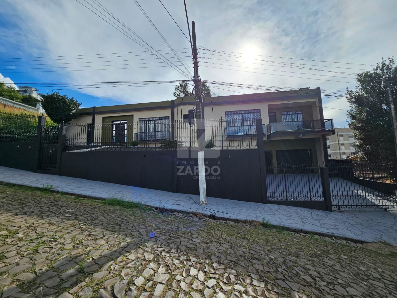CASA PARA LOCAÇÃO, SEMI MOBILIADA, PRÓXIMA À UNIARP    