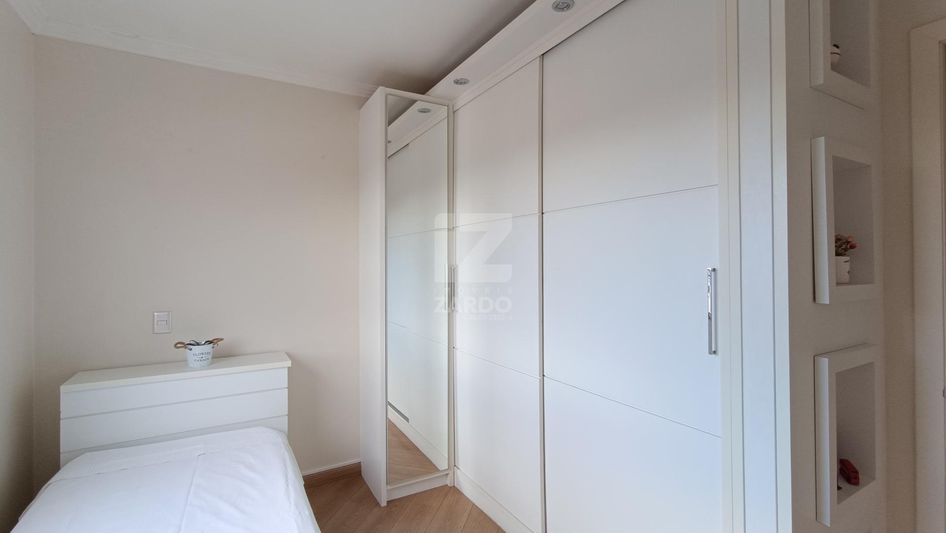 APARTAMENTO MOBILIADO A VENDA - ÚLTIMO ANDAR - PRÓX. A UNIVERS...