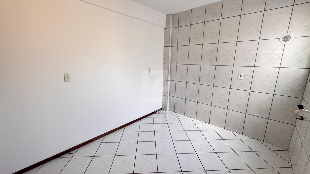 APARTAMENTO PARA LOCAÇÃO NO ED. DIAMANTE, BAIRRO CENTRO, CONTE...