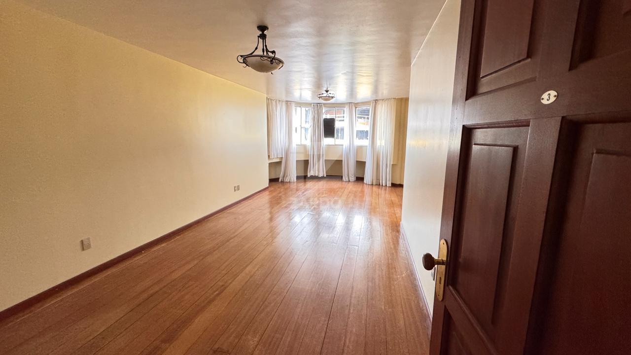 APARTAMENTO BAIRRO CENTRO PRÓXIMO A UNIARP SEMI MOBILIADO