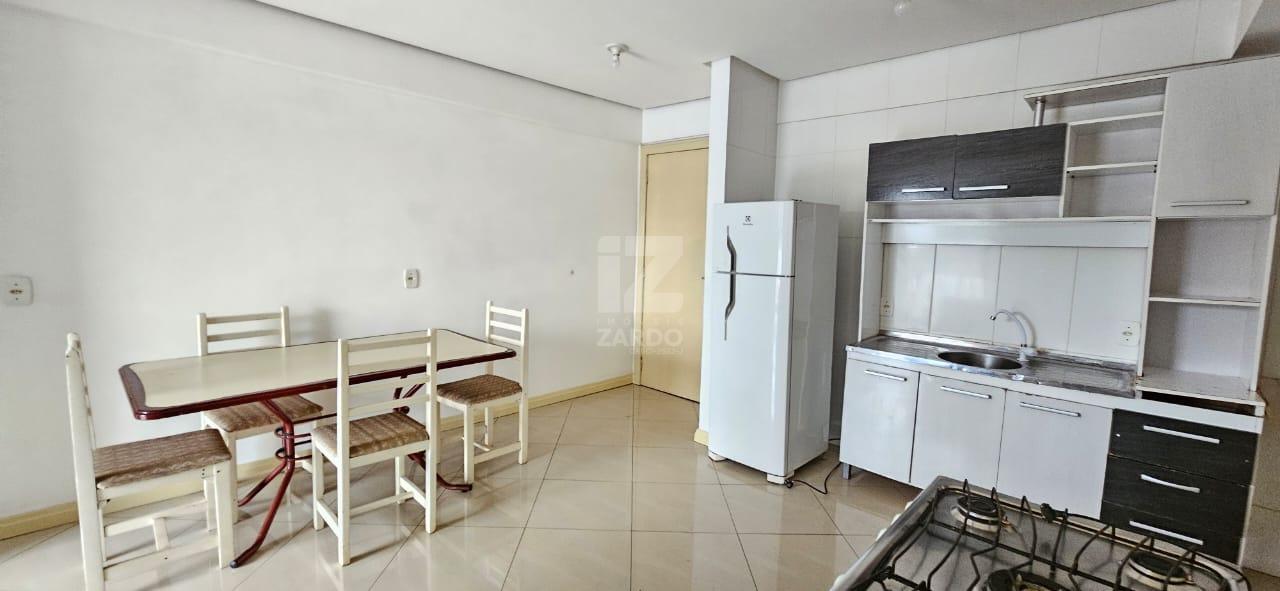 APARTAMENTO PARA LOCAÇÃO COM 02 QUARTOS E 01 VAGA DE GARAGEM  