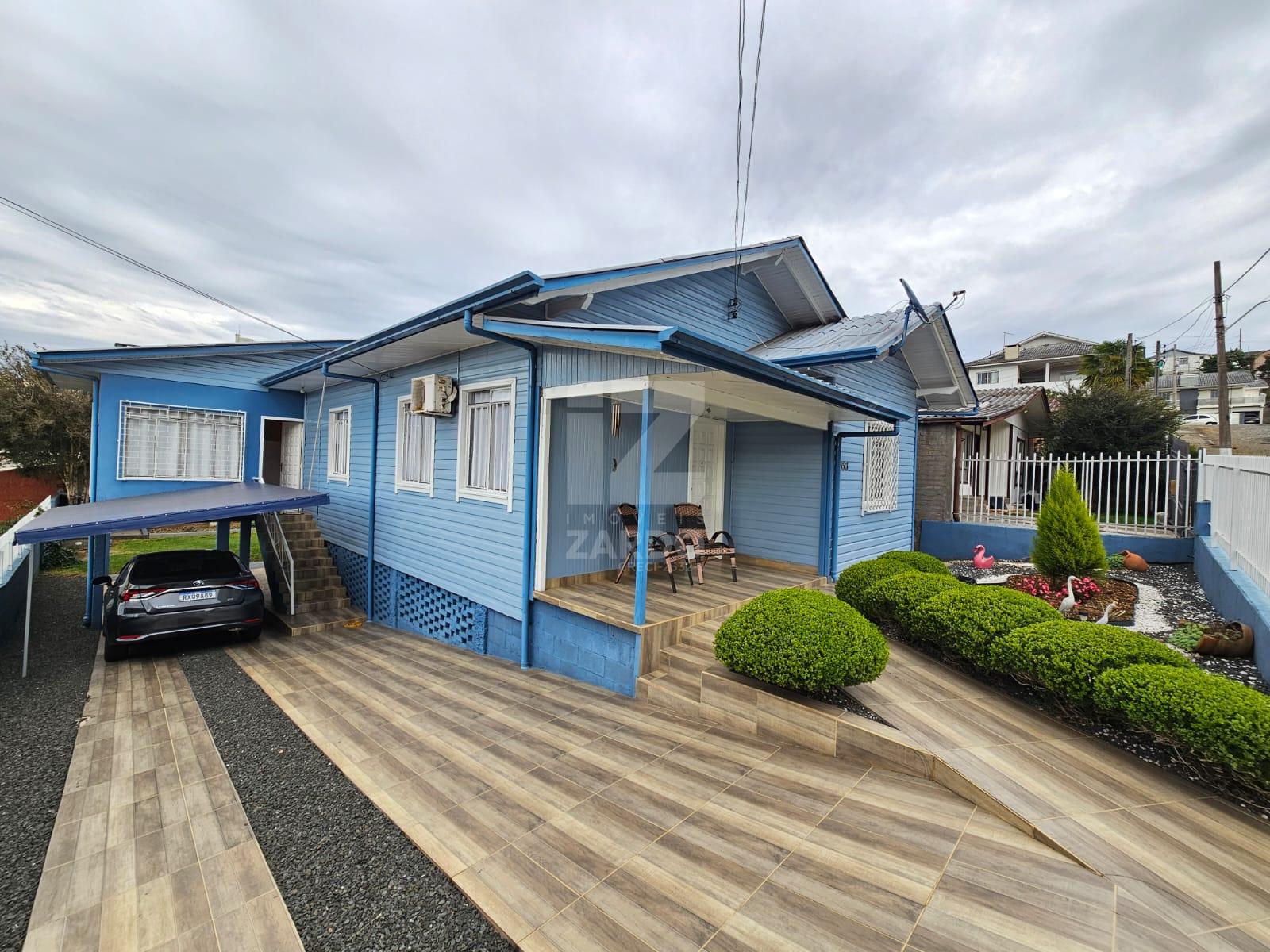 EXCELENTE CASA PARA LOCAÇÃO, COM 03 QUARTOS, BAIRRO BOM JESUS    
