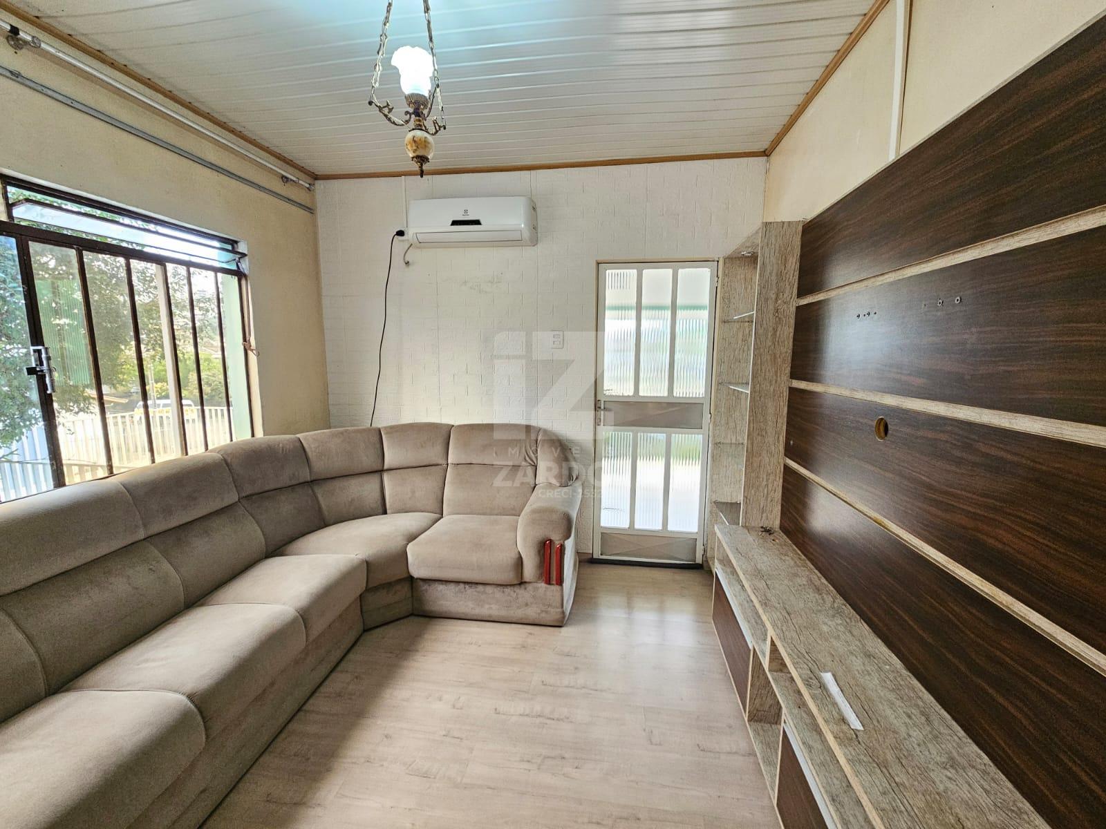 CASA AMPLA, PARA LOCAÇÃO, COM 04 QUARTOS, BAIRRO GIOPPO    