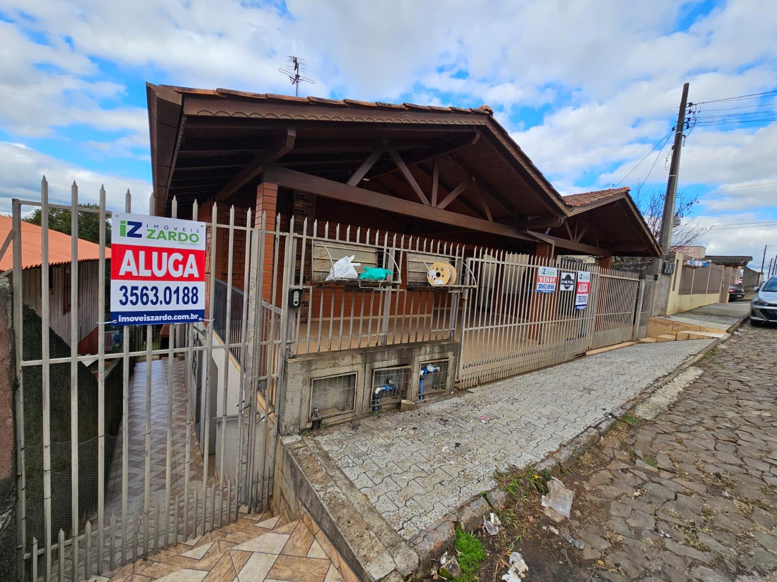 CASA AMPLA PARA LOCAÇÃO, PARTE TÉRREA, BAIRRO MARTELLO    