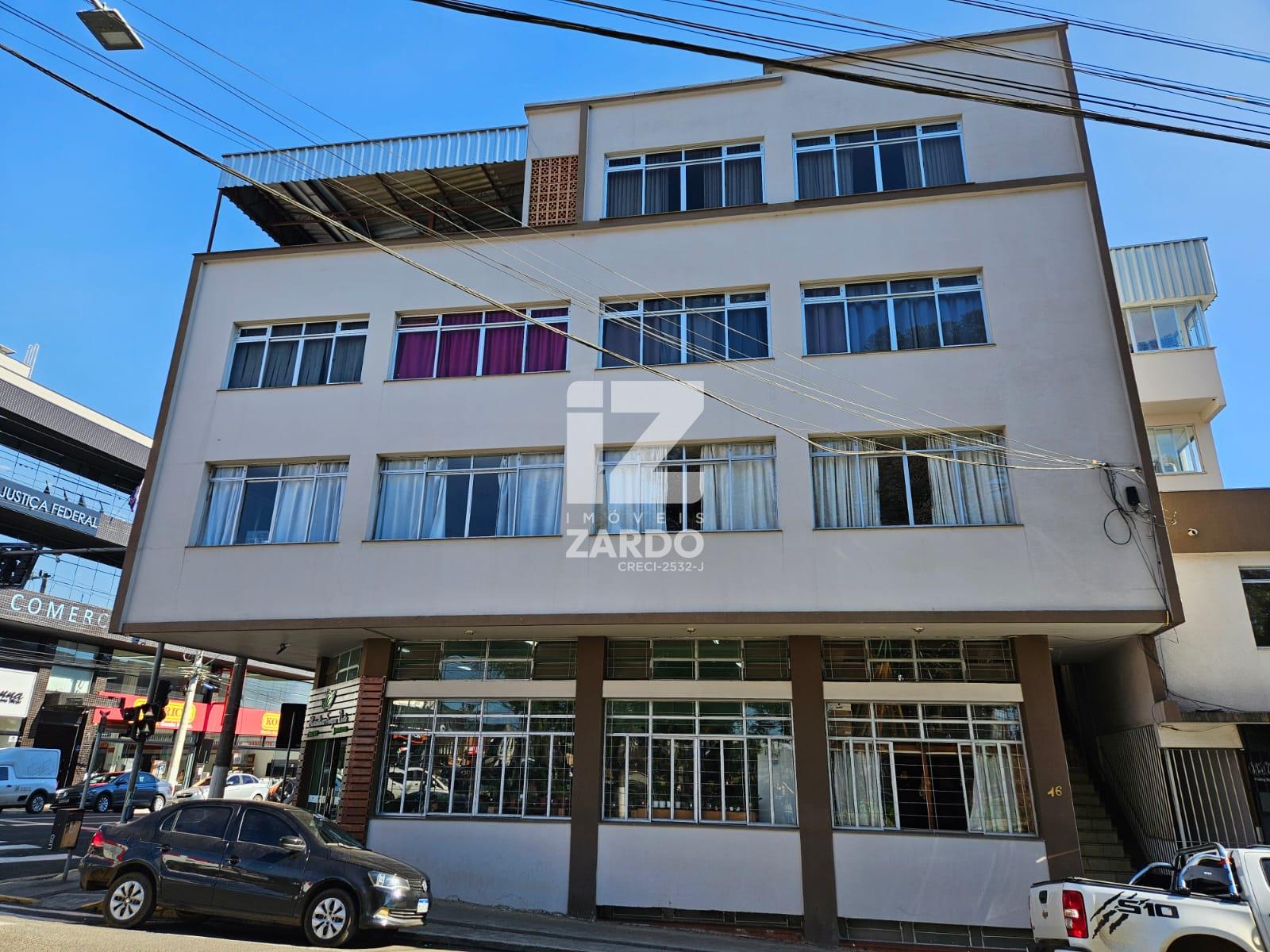 APARTAMENTO NO CENTRO, CONTENDO DOIS QUARTOS, SALA, COZINHA E ...