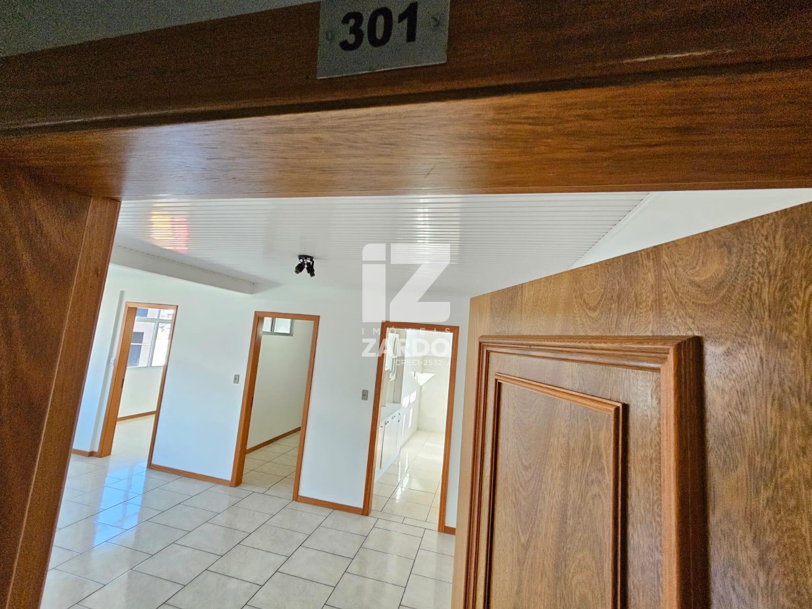 APARTAMENTO NO CENTRO, CONTENDO DOIS QUARTOS, SALA, COZINHA E ...