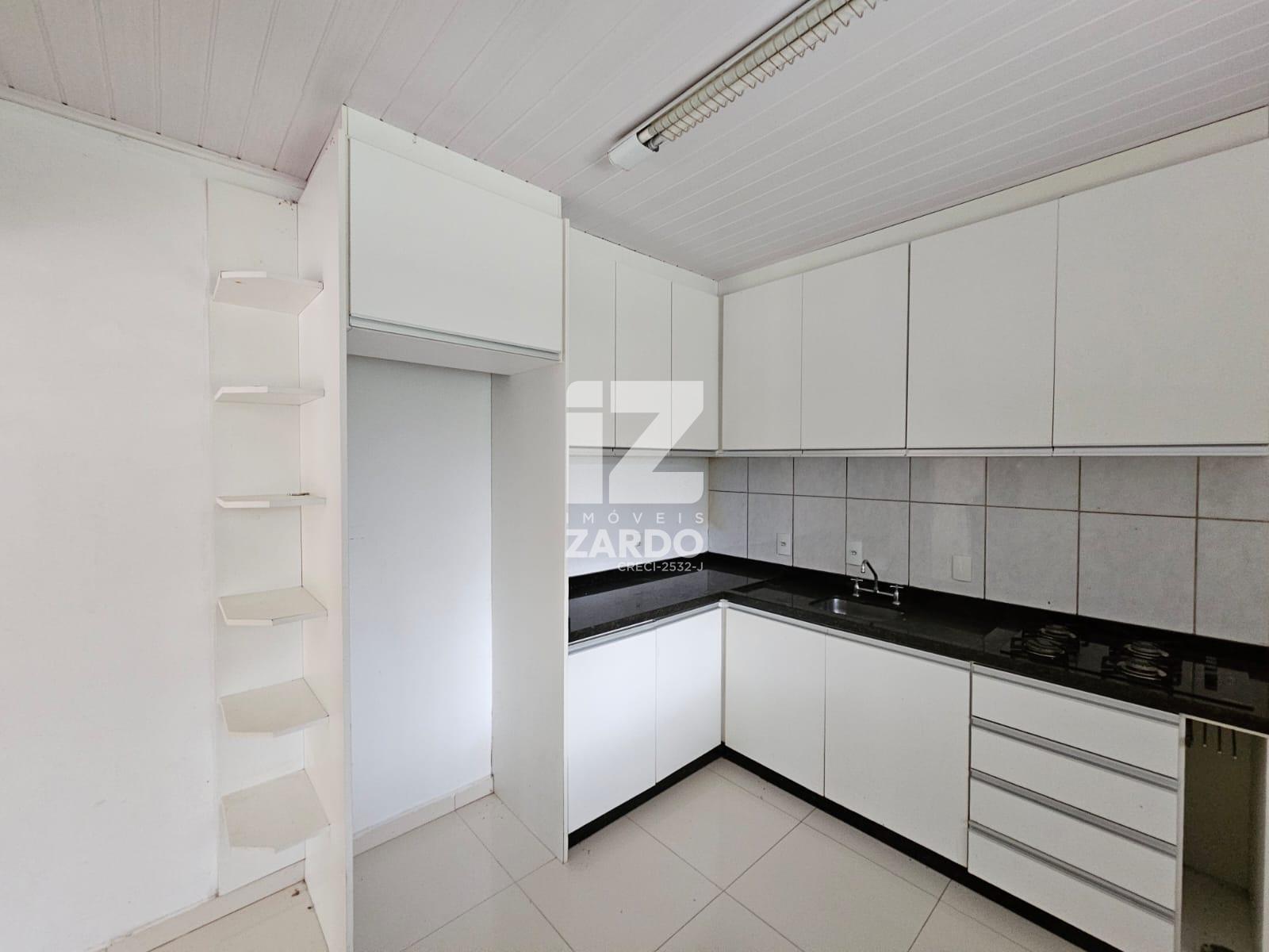EXCELENTE CASA PARA LOCAÇÃO, BAIRRO SANTA CATARINA     