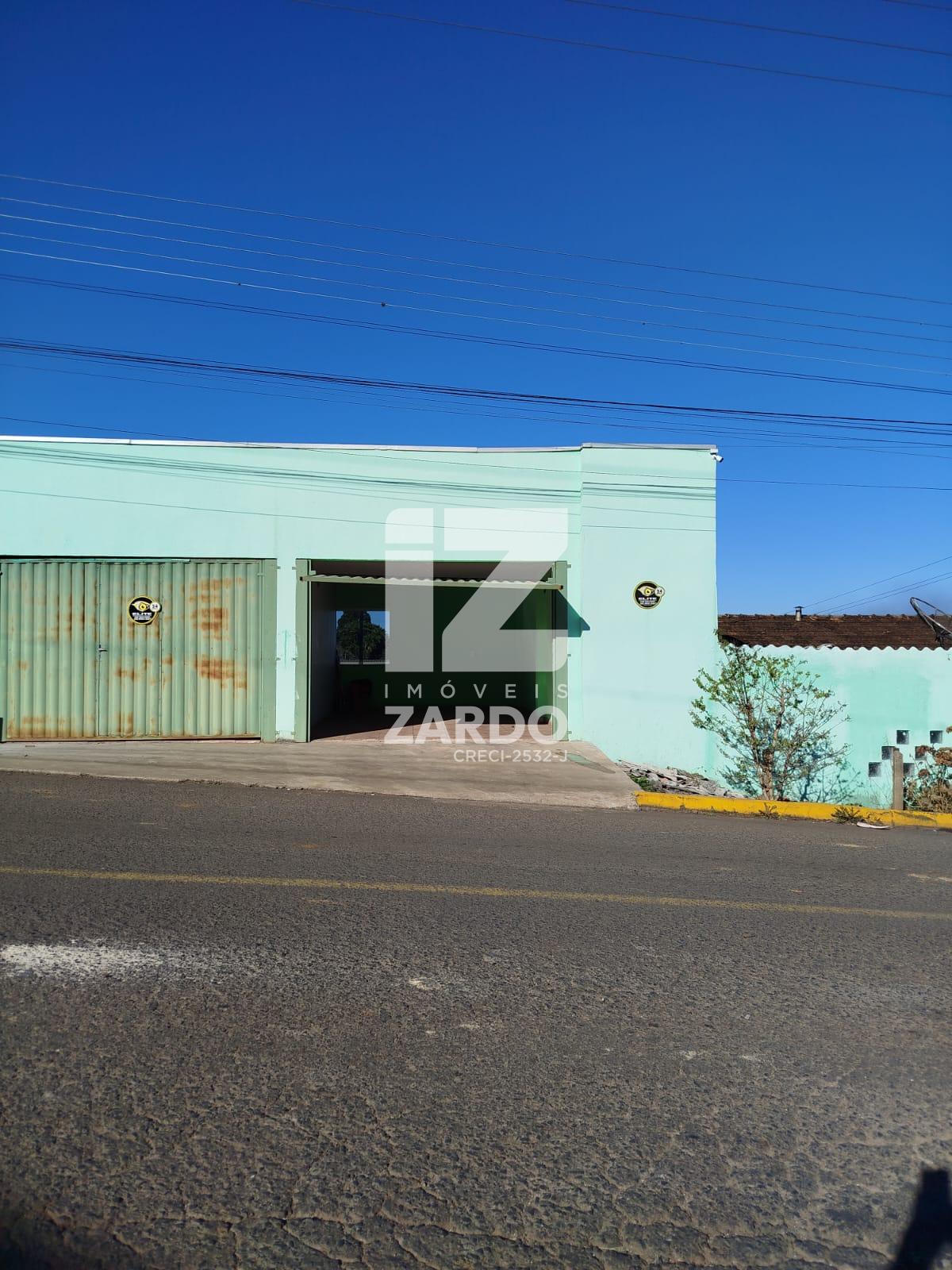 CASA PARA LOCAÇÃO, BAIRRO MARTELLO, COM 03 QUARTOS E GARAGEM  