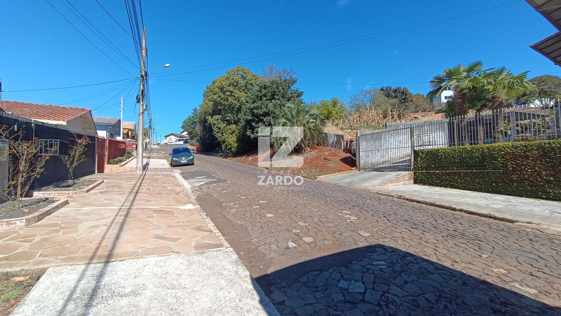Terreno à venda - Próximo do centro da cidade - medindo 551,75...