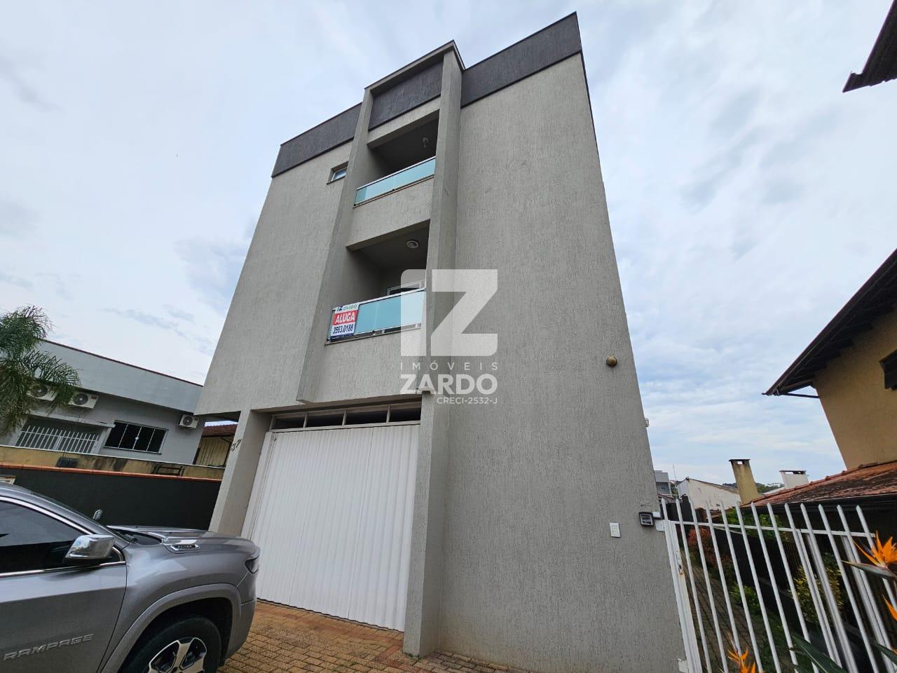 APARTAMENTO SEMI MOBILIADO PARA LOCAÇÃO, EM EXCELENTE LOCALIZA...