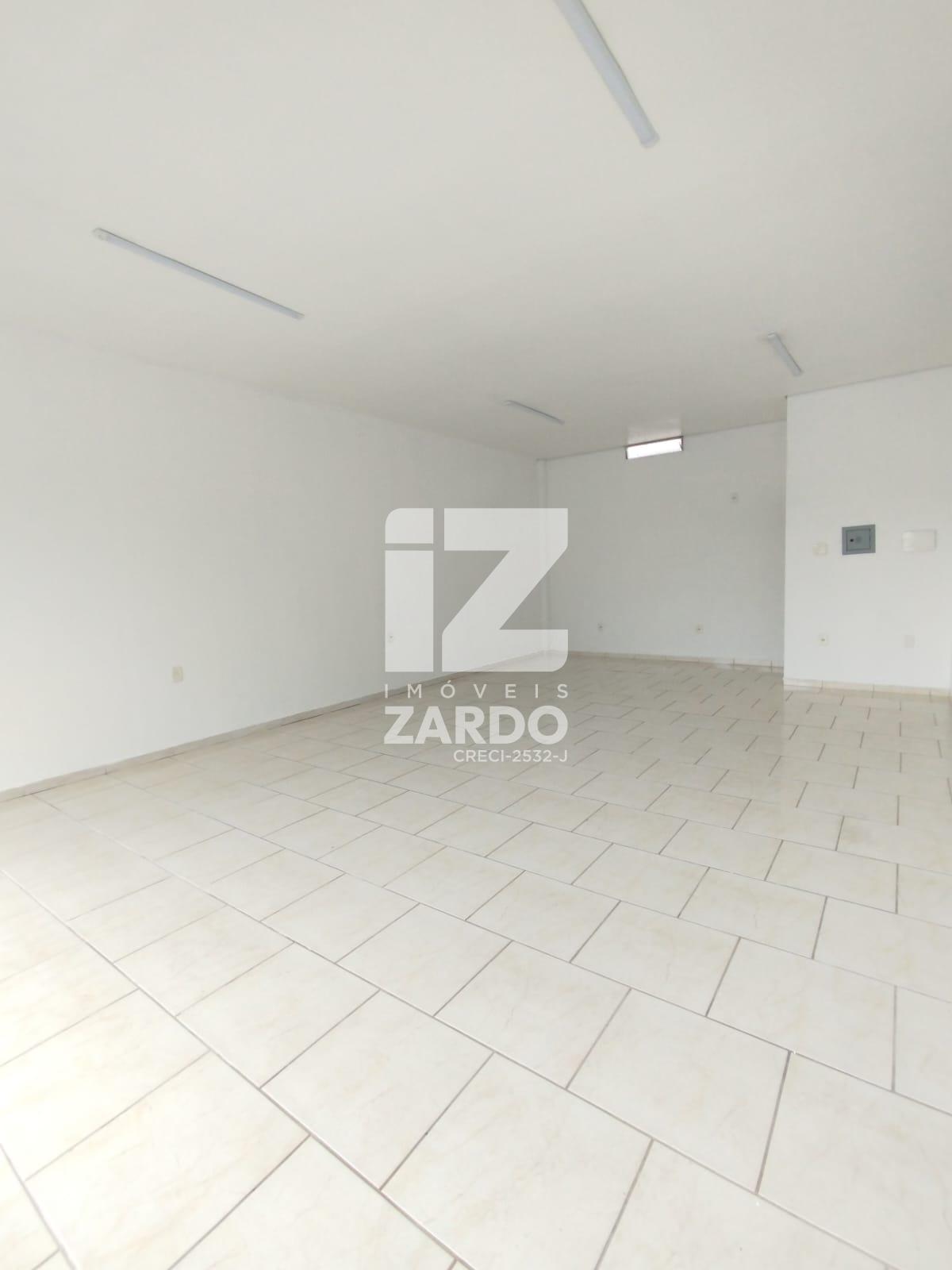 SALA COMERCIAL PARA LOCAÇÃO NO CENTRO, CONTENDO APROXIMADAMENT...