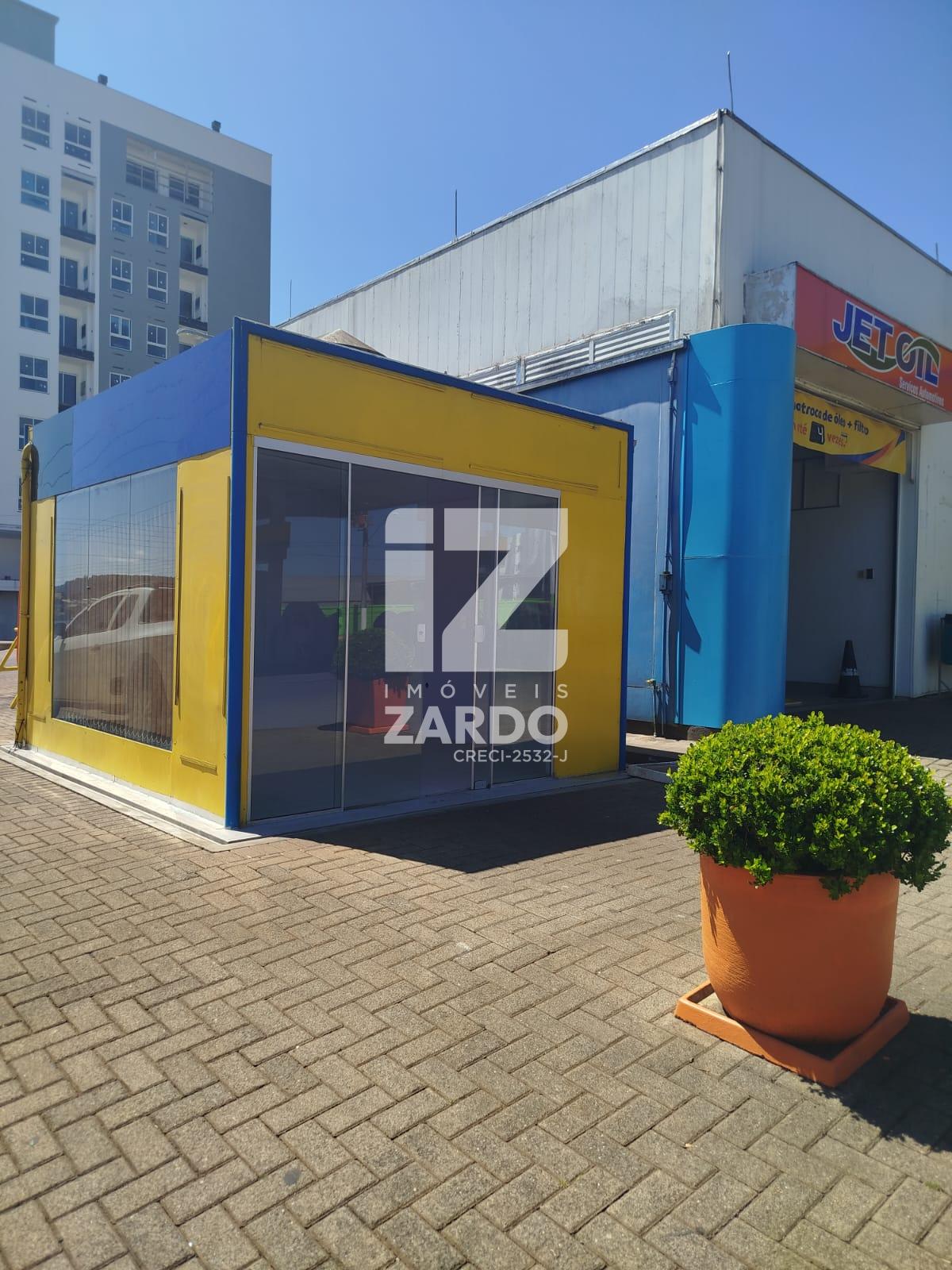 SALA COMERCIAL, ANEXO AO POSTO 1  DE MAIO, CONTENDO APROX 12M .