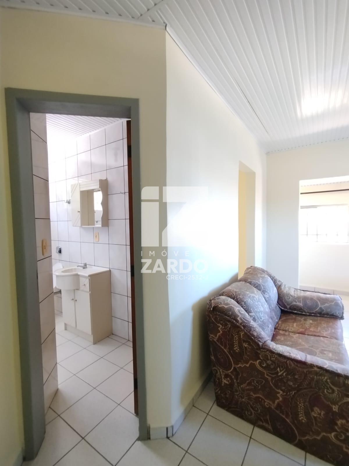 KITINETE PARA LOCAÇÃO, PROX. AO HOSPITAL MAICE, BAIRRO REUNIDAS