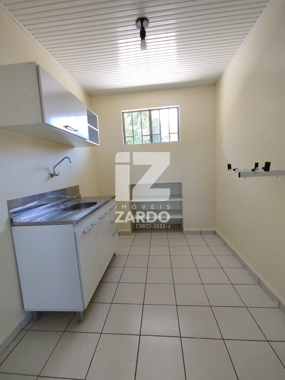 KITINETE PARA LOCAÇÃO, PROX. AO HOSPITAL MAICE, BAIRRO REUNIDAS