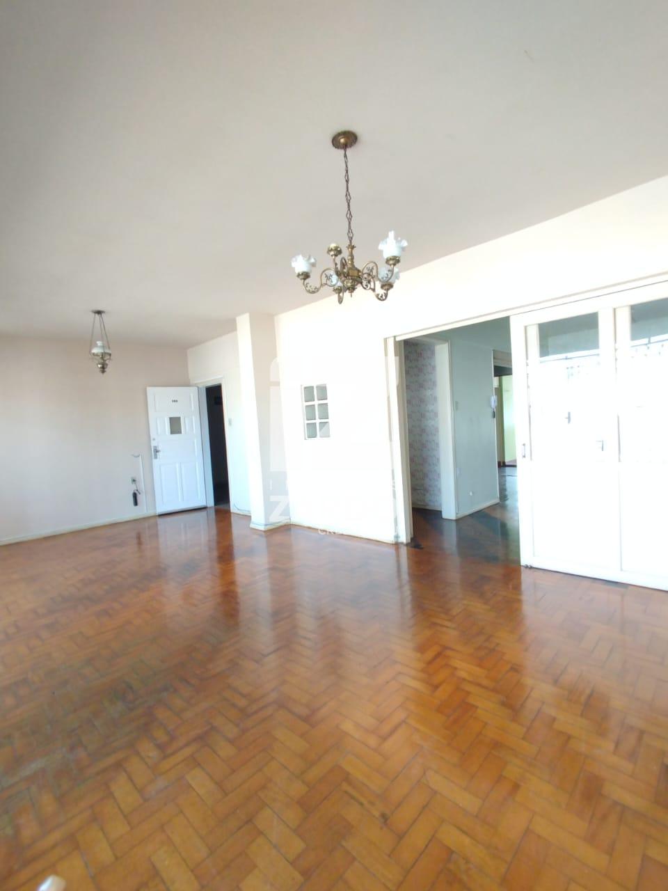 APARTAMENTO PARA LOCAÇÃO NO CENTRO, CONTENDO 04 QUARTOS.