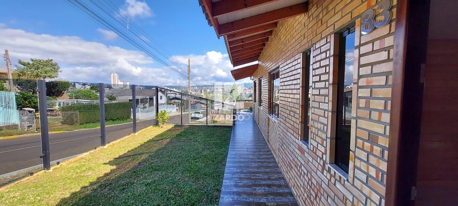 CASA PARA LOCAÇÃO, BAIRRO GIOPPO, CONTENDO 01 SUITE E 03 QUART...