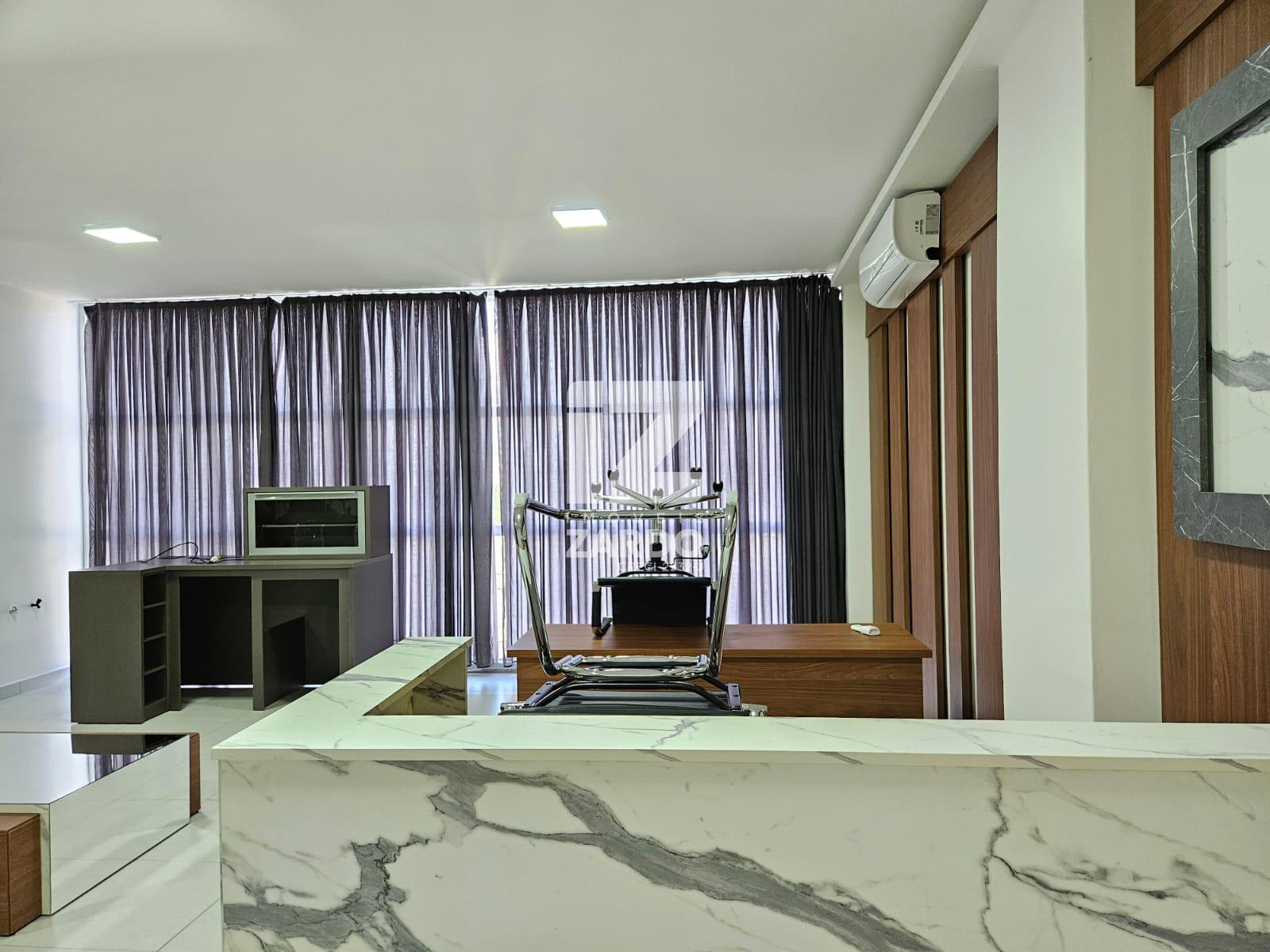 SALA PARA LOCAÇÃO NO ED. PINHEIROS, CONTENDO APROXIMADAMENTE 83M 