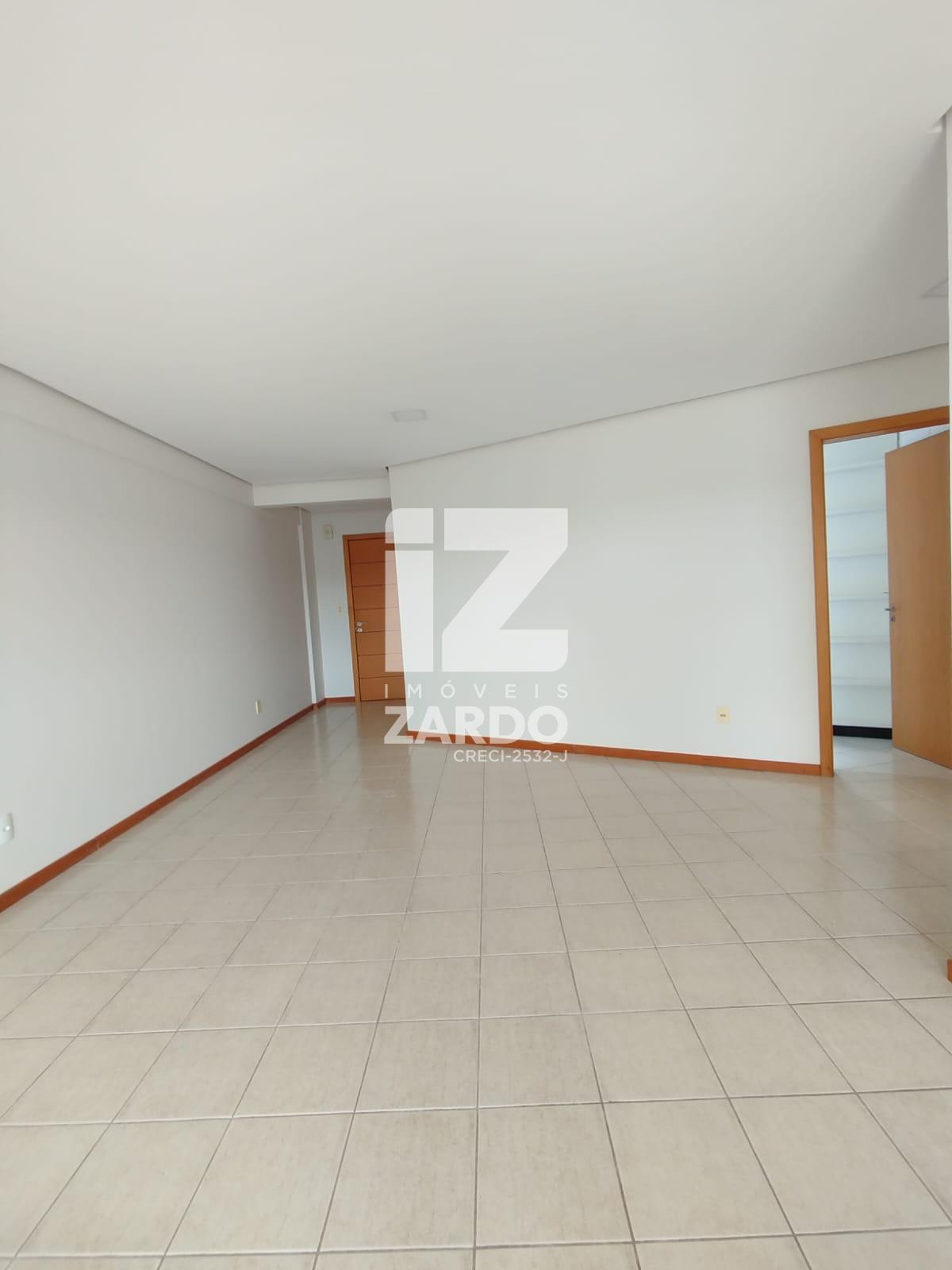 APARTAMENTO 702, ED. ITORORÓ, CONTENDO 01 SUITE E 02 QUARTOS.