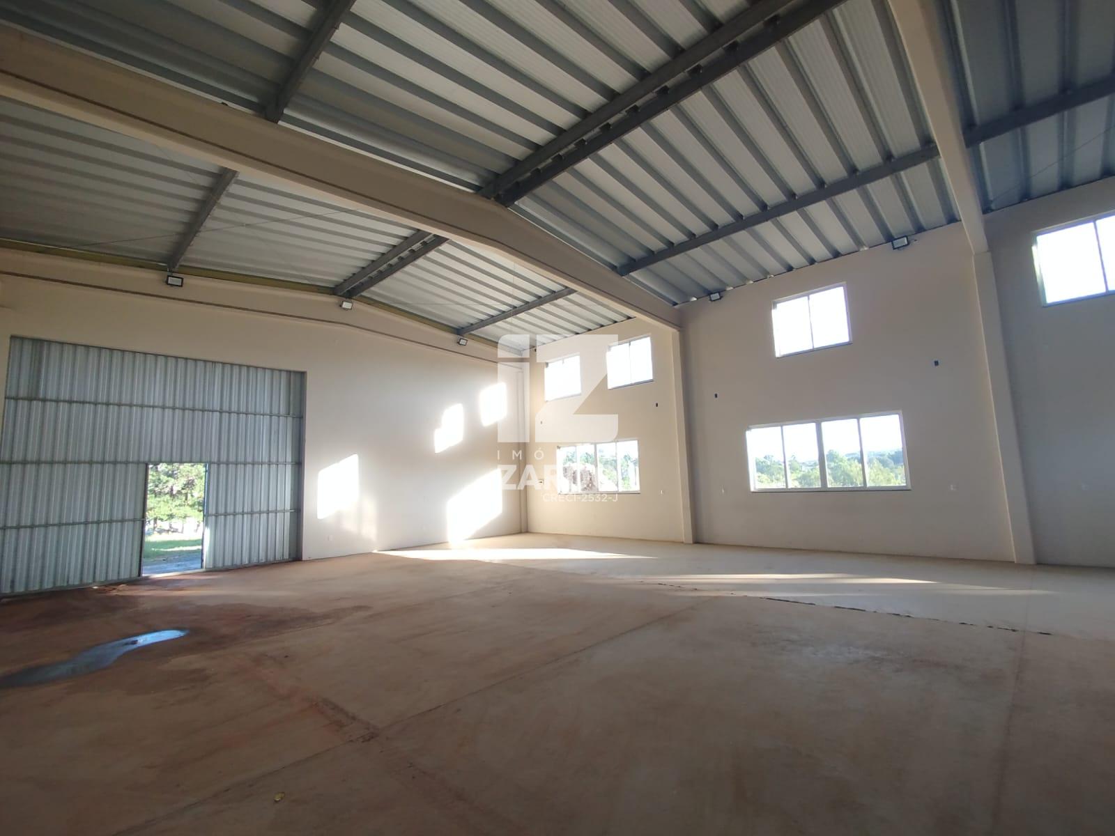 BARRACÃO PARA LOCAÇÃO COM APROX. 216 M , BAIRRO PARAÍSO