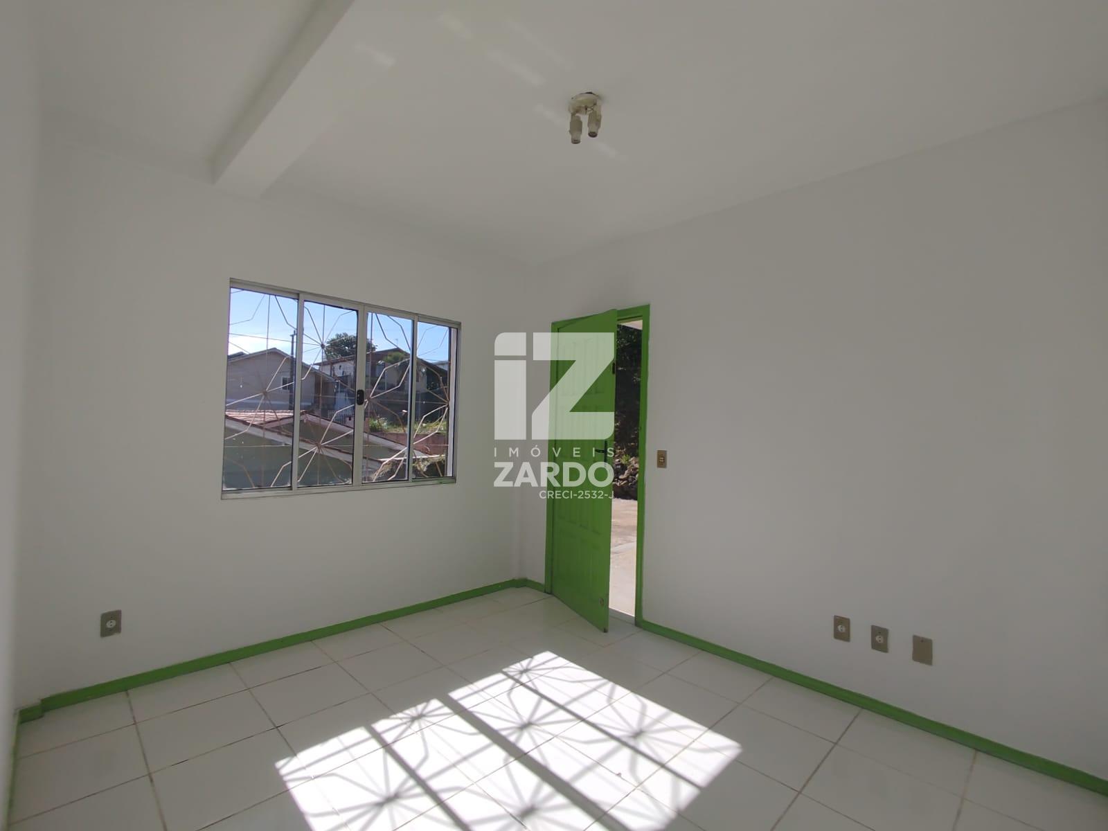 CASA PARA LOCAÇÃO NO BAIRRO GIOPPO CONTENDO DOIS QUARTOS