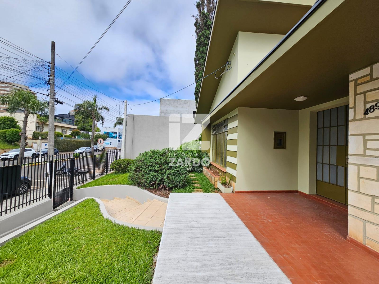 CASA COMERCIAL PARA LOCAÇÃO  AMPLA, VERSÁTIL E MUITO BEM LOCA...