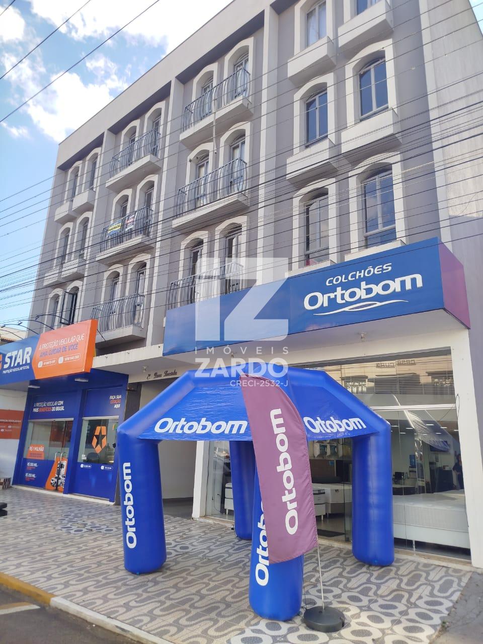 APARTAMENTO PARA LOCAÇÃO, CENTRO, CONTENDO 01 SUÍTE E 02 QUARTOS.