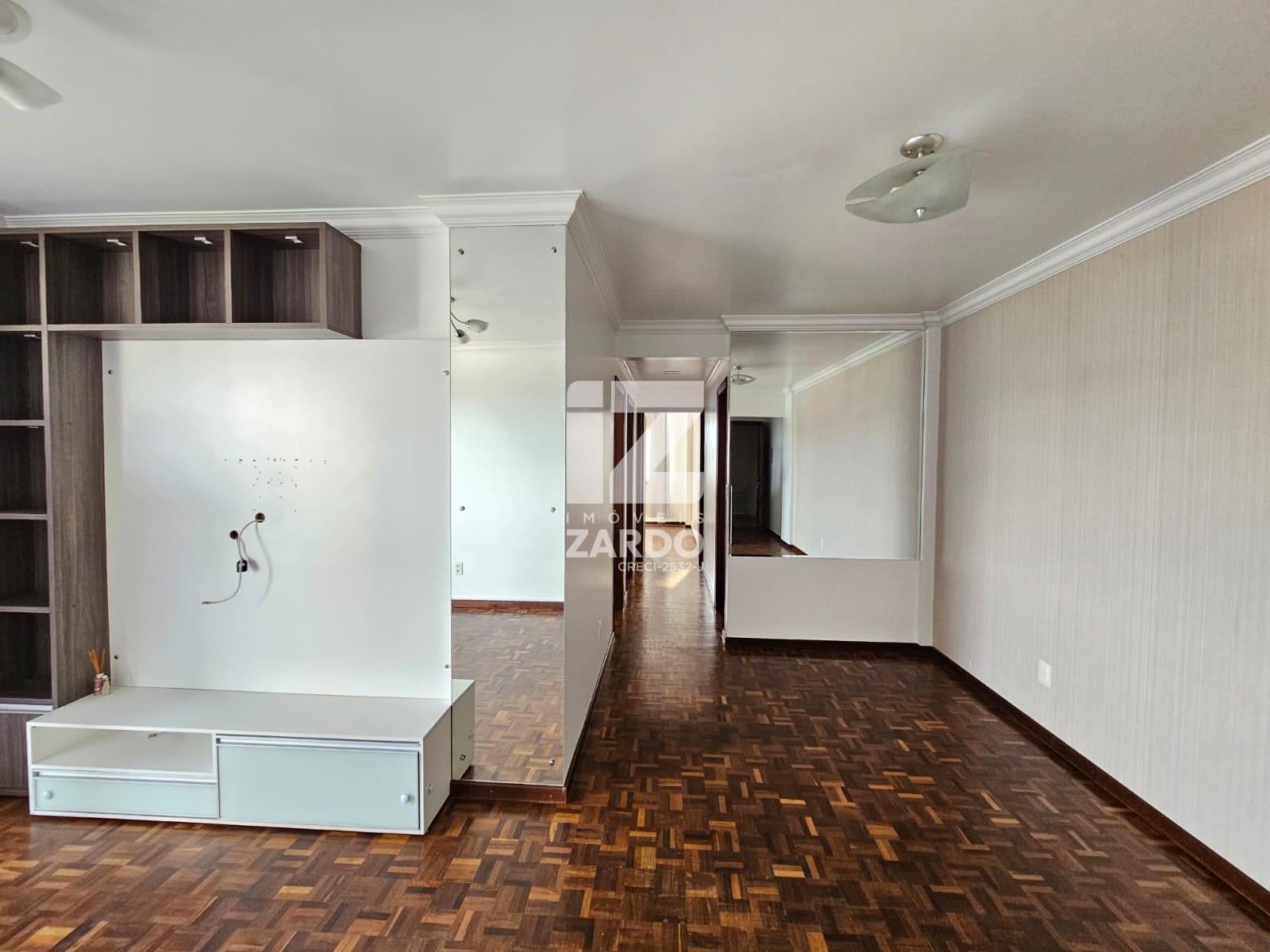 APARTAMENTO EM EXCELENTE LOCALIZAÇÃO ,NO CENTRO DA CIDADE