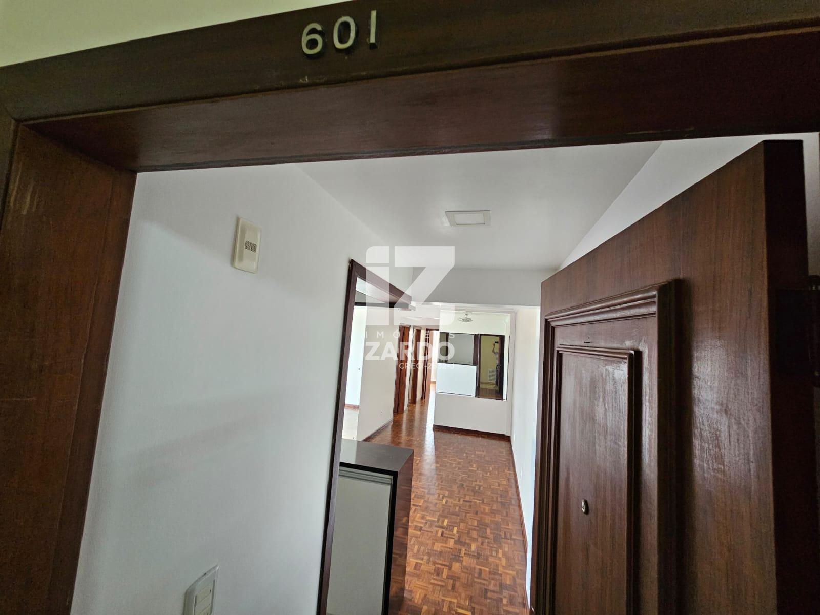 APARTAMENTO EM EXCELENTE LOCALIZAÇÃO ,NO CENTRO DA CIDADE