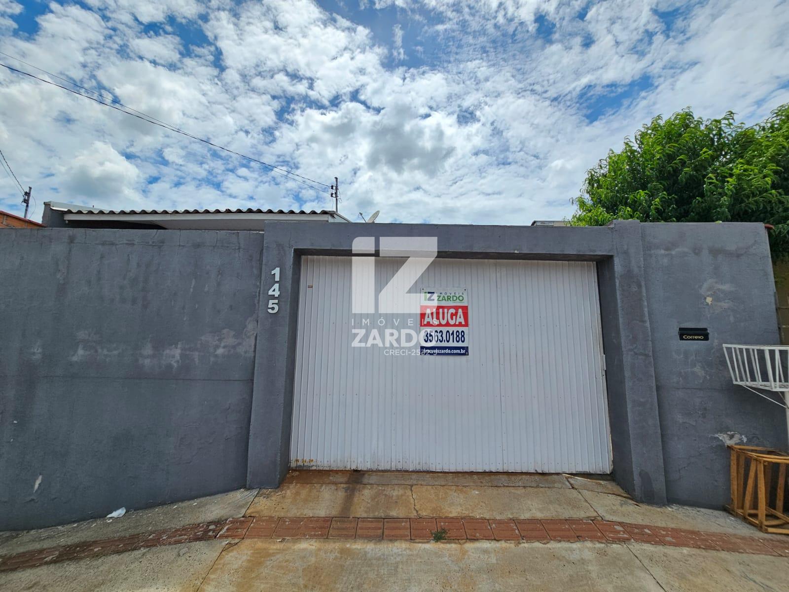 EXCELENTE CASA PARA LOCAÇÃO, COM 03 QUARTOS, BAIRRO MARTELLO  