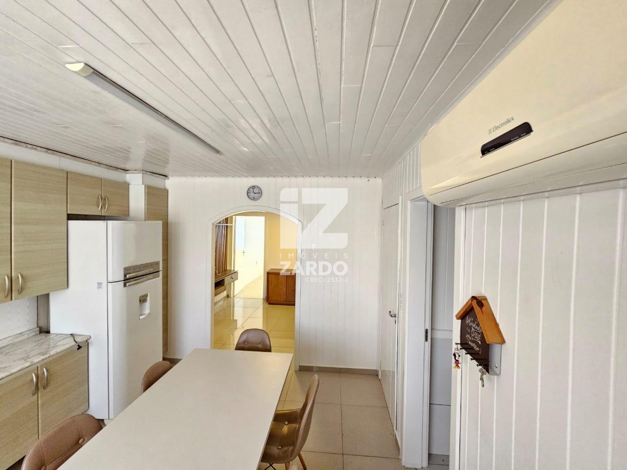 EXCELENTE CASA PARA LOCAÇÃO, EM LOCALIZAÇÃO PRIVILEGIADA  